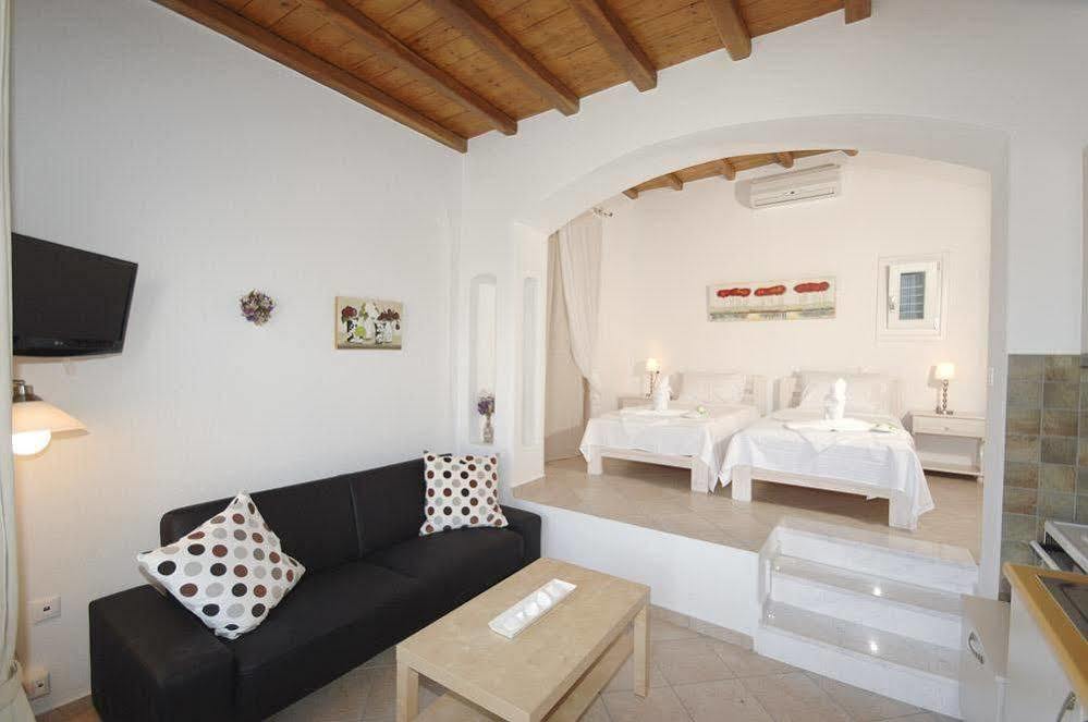 Lino Apartments Paradise Beach  Exterior foto